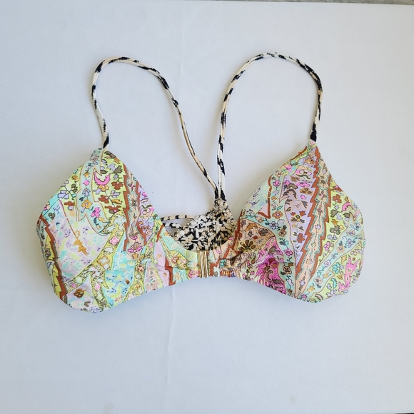 Victoria's Secret Other - Victoria Secret Bikini Top Size Small
